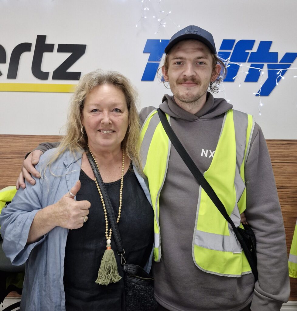 Image of Employment Consultant Maree with Jobfind Participant Reilly, both are smiling and facing the camera.